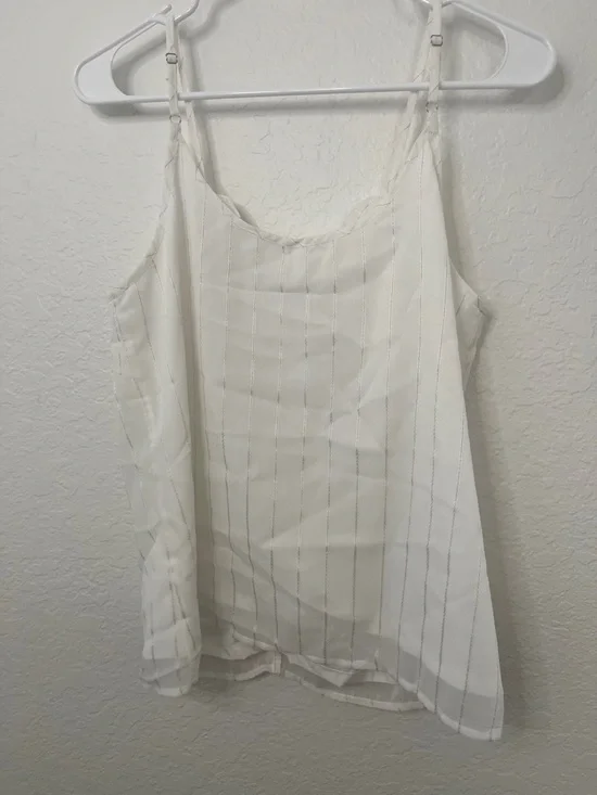 White Ruffled Button-Front Cami Top - Picture 3 of 4